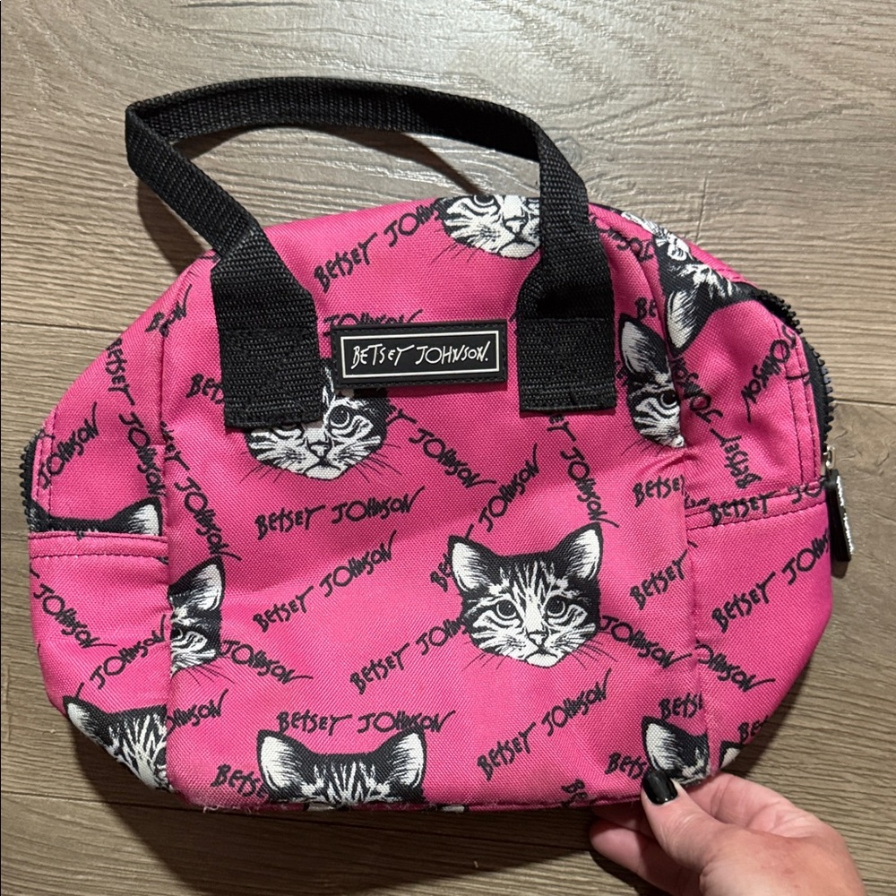 Betsey Johnson Pink Cat Face Lunchbox